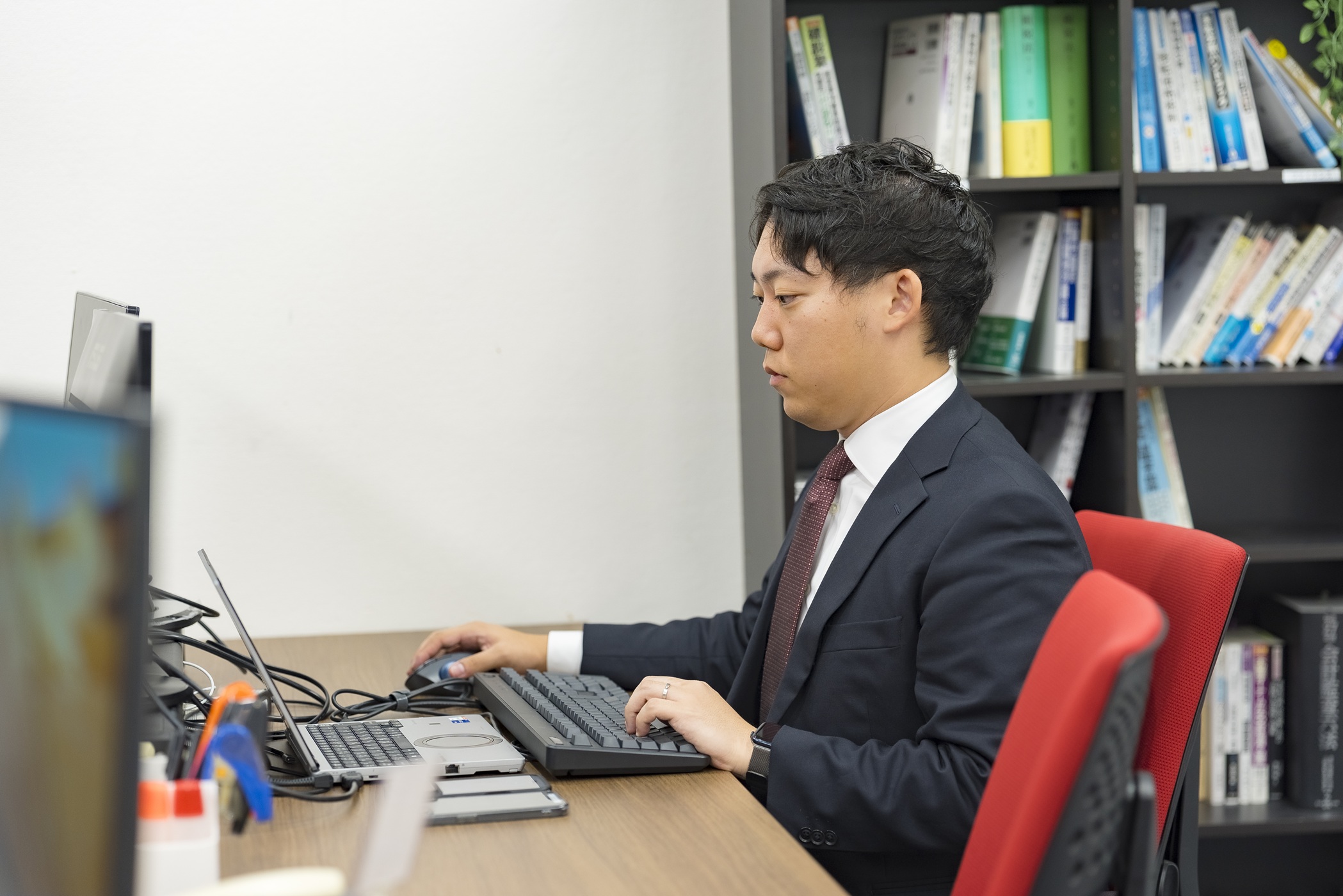 企業の承継とその後の成長まで、長く寄り添えるコンサルタントを目指しています。